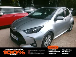Gris Usado 2023 Mazda 2 Center-Line Berlina | 16.650 € (Precio justo)