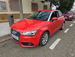 Rojo Usado 2011 Audi A1 Ambition Utilitario | 8990 € (Precio justo)