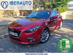 Burdeos Usado 2014 Mazda 3 Luxury Utilitario | 9960 € (Precio justo)
