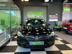 Negro Usado 2020 Opel Astra Elegance Berlina | 16.500 € (Caro)