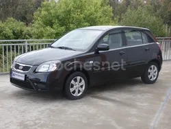 Negro Usado 2011 Kia Rio Active Berlina | 4500 €