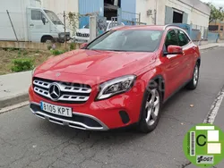 Rojo Usado 2018 Mercedes GLA180 Urban SUV | 17.995 € (Precio justo)
