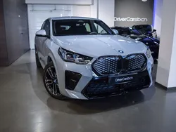 Gris Usado 2025 BMW iX2 M Sport SUV | 48.900 € (Precio justo)