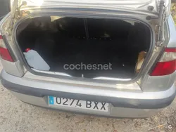 Gris / plata Usado 2002 Seat Cordoba Stella Berlina | 1449 € (Precio justo)