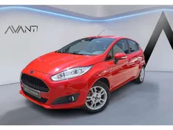 Rojo Usado 2017 Ford Fiesta Trend Utilitario | 10.990 € (Precio justo)