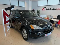 Negro Usado 2006 Ssangyong Kyron Limited SUV | 6999 € (Precio justo)