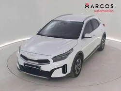 Blanco Usado 2024 Kia XCeed SUV | 21.600 € (Precio justo)