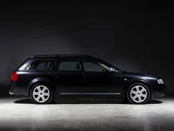 Negro Usado 2000 Audi S6 Comfort Familiar | 11.900 €
