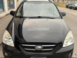 Negro Usado 2009 Kia Carens Monovolumen | 5900 € (Un poco caro)