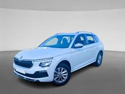 Blanco luna metalizado Usado 2024 Skoda Kamiq Selection SUV | 19.990 € (Buen precio)