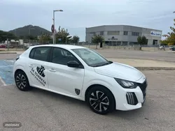 Blanco Usado 2024 Peugeot 208 Active Utilitario | 19.900 € (Precio justo)