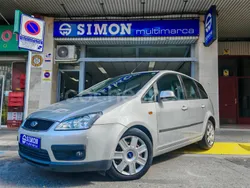 Gris / plata Usado 2005 Ford C-MAX Ghia Monovolumen | 3790 € (Precio justo)