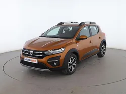 Rojo Usado 2021 Dacia Sandero Comfort Utilitario | 14.199 € (Precio justo)