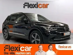 Negro Usado 2021 VW Tiguan Life SUV | 26.490 € (Super precio)