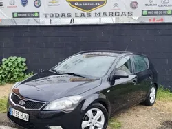 Negro Usado 2013 Kia Ceed Utilitario | 8100 € (Precio justo)