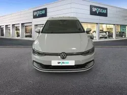 Blanco Usado 2021 VW Golf VIII Life Berlina | 19.900 € (Precio justo)