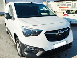 Blanco Usado 2020 Opel Combo Active Monovolumen | 9499 € (Un poco caro)