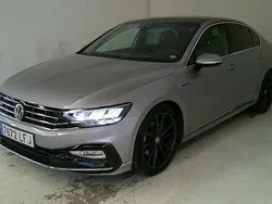 Gris Usado 2020 VW Passat R-line Berlina | 23.499 € (Precio justo)