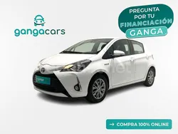 Blanco Usado 2019 Toyota Yaris Hybrid Active Berlina | 13.990 € (Precio justo)