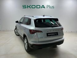 Gris plata Nuevo 2025 Skoda Karoq Selection SUV | 32.900 € (Precio justo)