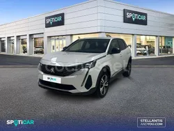 Blanco Usado 2024 Peugeot 3008 Allure SUV | 21.490 € (Precio justo)