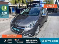 Gris Usado 2018 Peugeot 208 Style Utilitario | 6790 € (Super precio)