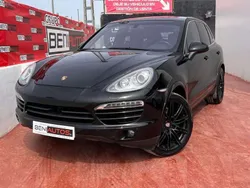 Negro Usado 2012 Porsche Cayenne SUV | 23.990 € (Precio justo)