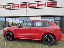Rojo Usado 2013 Porsche Cayenne SUV | 35.000 € (Caro)