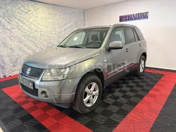 Gris / plata Usado 2009 Suzuki Grand Vitara SUV | 11.999 € (Un poco caro)