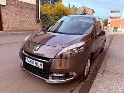Beige Usado 2012 Renault Scénic III Dynamique Monovolumen | 6800 € (Precio justo)