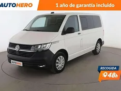 Blanco Usado 2021 VW Caravelle Trendline Monovolumen | 30.285 € (Precio justo)