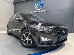 Negro Usado 2022 Hyundai i30 Familiar | 13.900 € (Buen precio)