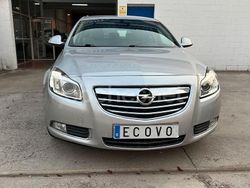 Gris / plata Usado 2013 Opel Insignia Business Familiar | 9490 € (Precio justo)