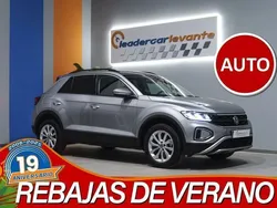 Gris Usado 2023 VW T-Roc Life SUV | 23.400 € (Precio justo)