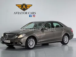 Beige Usado 2010 Mercedes E350 Elegance Berlina | 16.500 € (Precio justo)