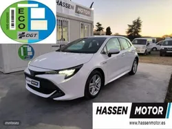 Blanco Usado 2020 Toyota Corolla Hybrid Active Berlina | 17.900 €