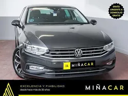 Negro Usado 2021 VW Passat Executive Berlina | 21.890 € (Precio justo)