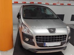 Gris / plata Usado 2012 Peugeot 3008 Premium Berlina | 8600 € (Un poco caro)