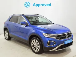 Azul Usado 2024 VW T-Roc Life SUV | 25.000 € (Precio justo)