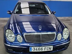 Azul Usado 2007 Mercedes E320 Avantgarde Berlina | 6600 € (Buen precio)