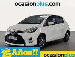 Blanco Usado 2015 Toyota Yaris Active Utilitario | 11.790 € (Precio justo)