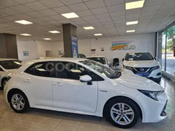 Blanco Usado 2020 Toyota Corolla Active Berlina | 19.900 € (Precio justo)