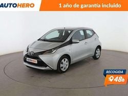 Gris Usado 2017 Toyota Aygo X-play Utilitario | 9999 € (Precio justo)