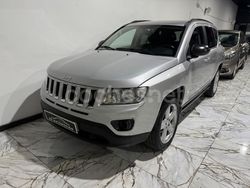 Gris / plata Usado 2012 Jeep Compass Sport SUV | 8890 € (Precio justo)