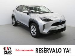 Gris Usado 2024 Toyota Yaris Hybrid | 22.900 € (Precio justo)
