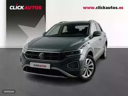 Azul Usado 2024 VW T-Roc Life SUV | 24.350 € (Precio justo)