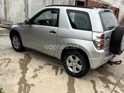 Gris / plata Usado 2006 Suzuki Grand Vitara SUV | 8700 € (Precio justo)