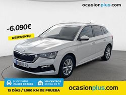 Blanco Usado 2021 Skoda Scala Ambition Utilitario | 16.290 € (Precio justo)