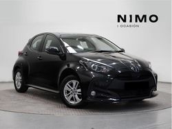 Negro Usado 2021 Toyota Yaris Hybrid Active Berlina | 19.500 € (Precio justo)