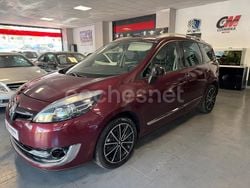 Violeta / lila Usado 2013 Renault Grand Scénic III Bose Edition Monovolumen | 7990 € (Precio justo)